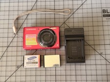 Samsung SL620 12.2MP Digital Camera w/ Extra Battery  Charger