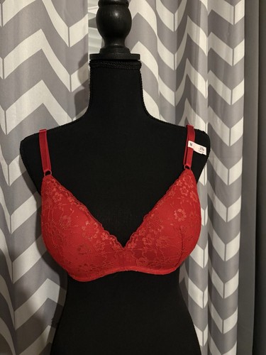 NWT Victoria Secret Red Wireless Push-Up Bra 38B