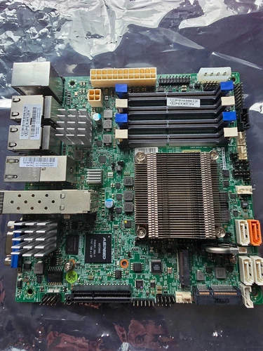 Mainboard Supermicro A2SDI-TP8F