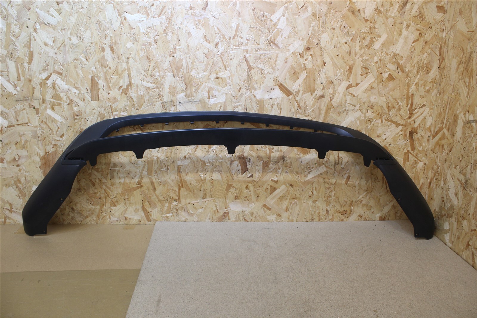 Genuine MERCEDES GLA X156 Front Bumper Lower Grille Trim  