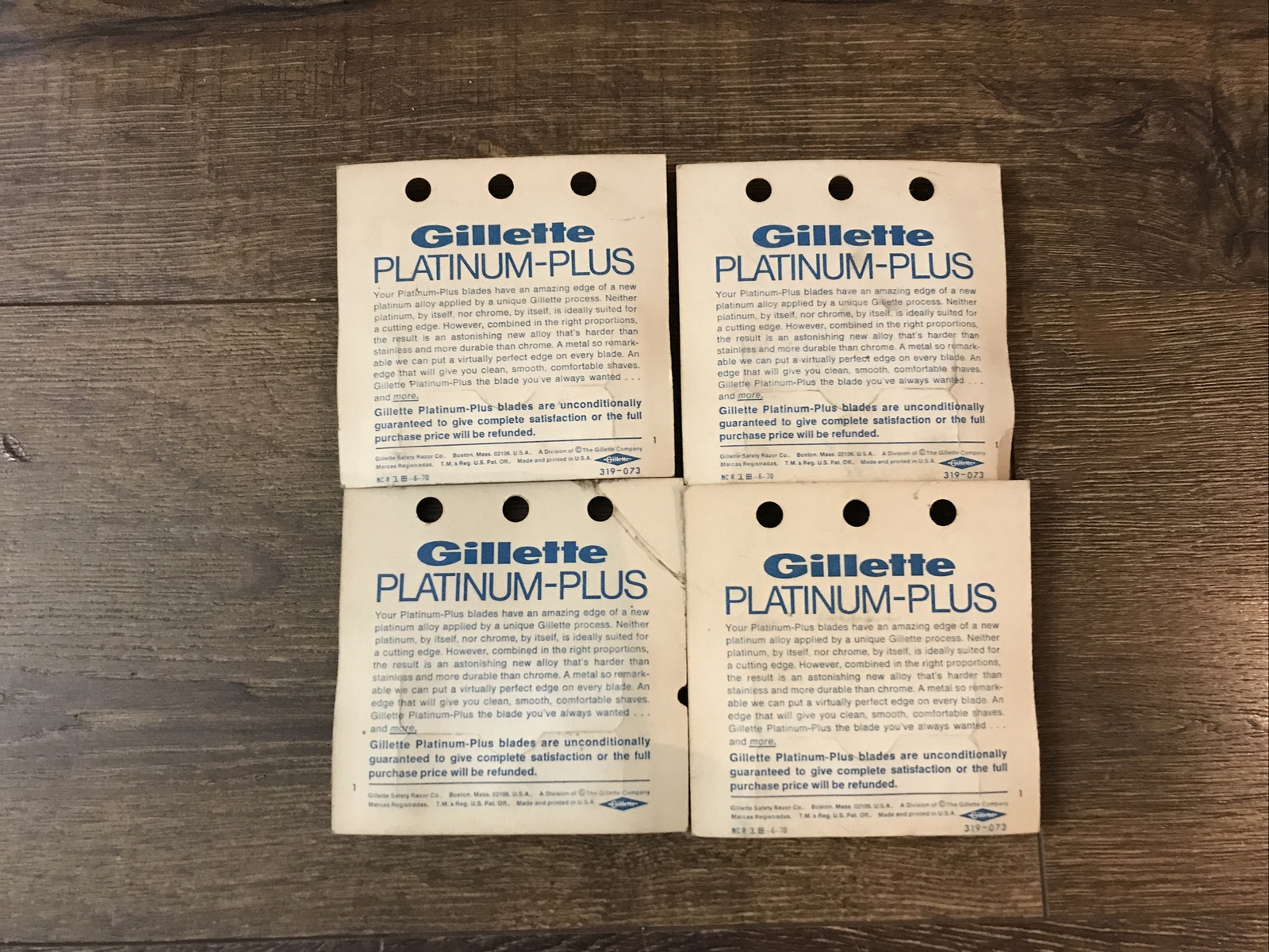 60 NEW Gillette Platinum-Plus Razor Blades 15 Blades in a Pack Vintage  Lot Of 4