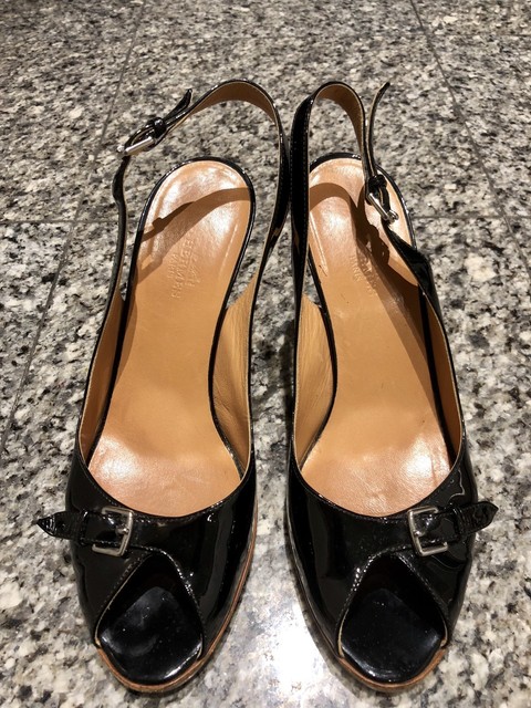 hermes black heels