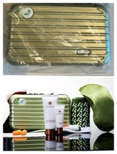 Rimowa  California Green EVA Air 1st Class Amenity Kit Toiletry New Bag