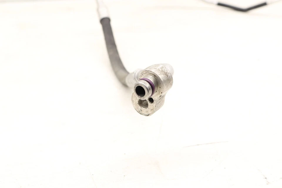 2007-2010 AUDI TT QUATTRO - Upper LOW Pressure AC HOSE / LINE / PIPE - Image 2 of 4