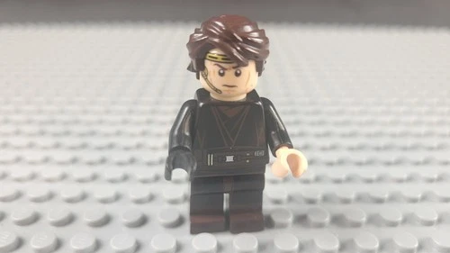 Lego Star Wars sw0939 Anakin Skywalker (Black Legs, Headset) (Ships Saturday)