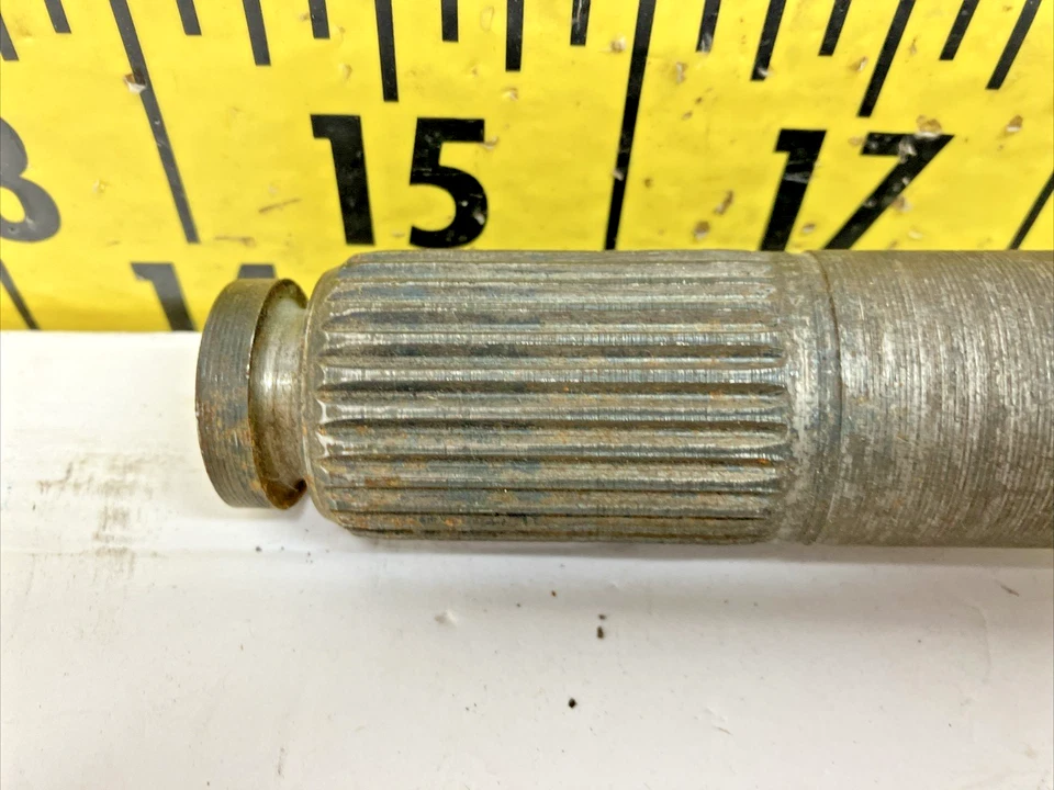 New OEM GM Rear LH/RH Axle Shaft 26029692/26015009 1982-91 Chevy Blazer (SVM141) - Image 4 of 4