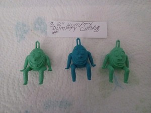 VINTAGE RARE LOT OF 3 2 INCH HUMPTY DUMPTY CHARMS 