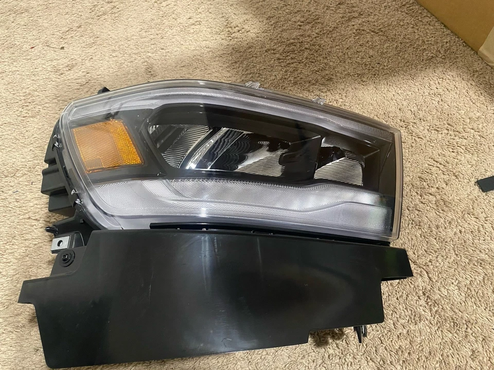 68533274AB Front Right Headlamp Assy 19-24 Dodge Ram 1500 OEM NEW MOPAR - Image 2 of 3
