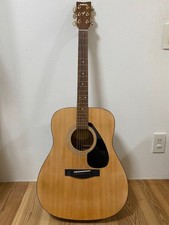 Yamaha F315D Akustikgitarre Naturholzoptik mit Koffer gebraucht in gutem Zustand