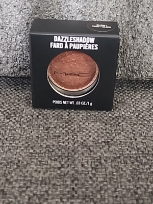 M A C Cosmetics -- Dazzle Shadow  --  Slow/Fast/Slow