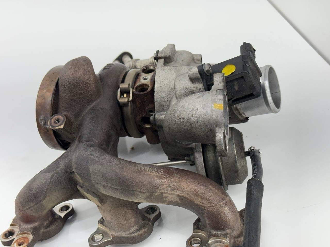 Maserati Ghibli  AWD 3.0 2014 Left Side Turbo Turbocharger Manifold 80k Miles