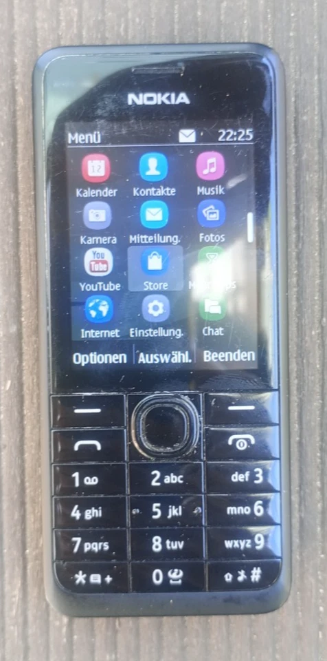 Nokia 301 Single SIM RM-840 Schwarz – 3,2 MP Kamera – voll funktionsfähig - Bild 2 von 4