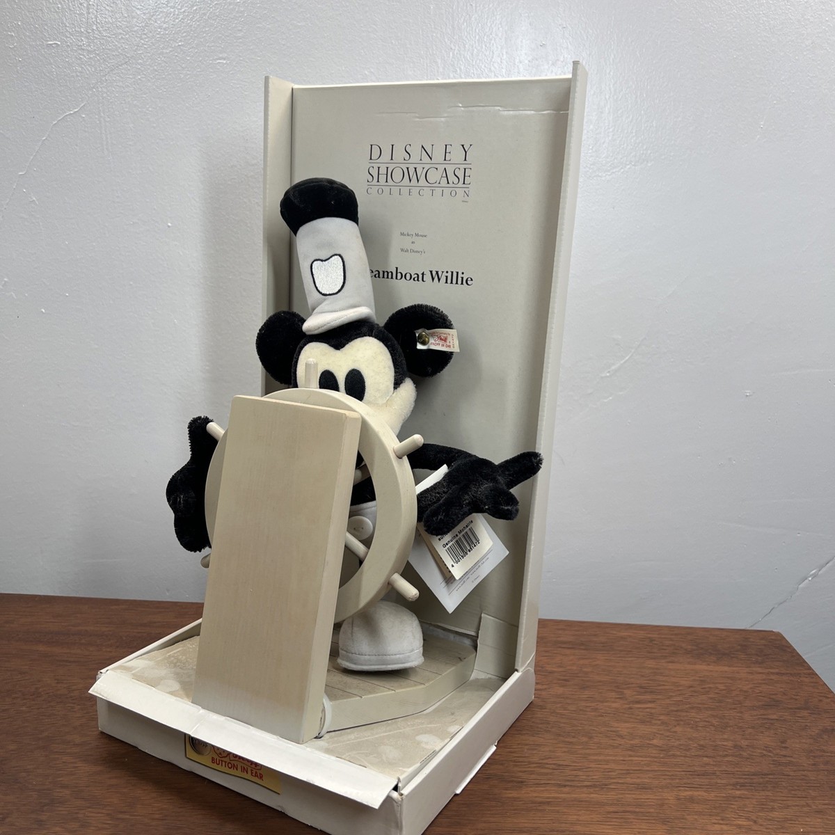 Steiff Disney Showcase Steamboat Willie Mickey Mouse #651472 New