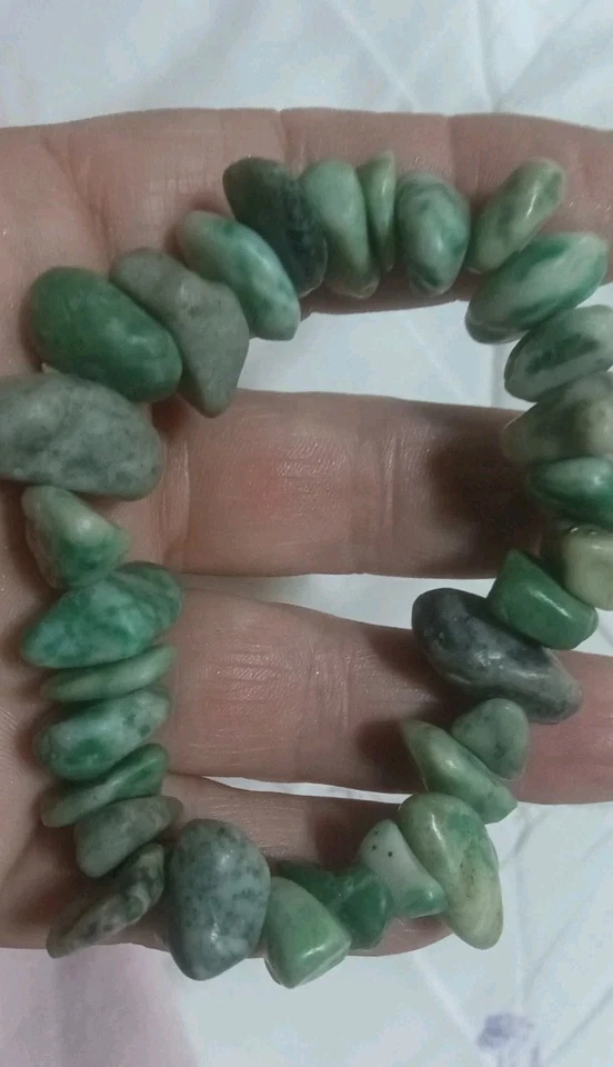 Jade, turquesa, ágata de árbol, amazonita, aventura, cuentas y dijes ojo de gato Foto 4 de 4