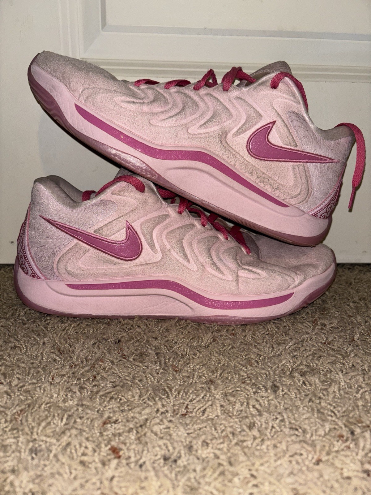 SAOLA Scarpe da basket Nike KD 17 'Aunt Pearl' da uomo taglia 11 FZ1518 600 (usate)