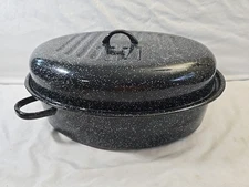Vintage Roasting Pan Oval Blue Speckled Enamel Roaster w/ Lid USA Large 16x12x4
