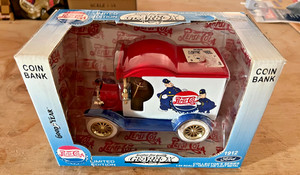 Gearbox Toy 1/24 1912 Ford Pepsi Cola Delivery Car Bank