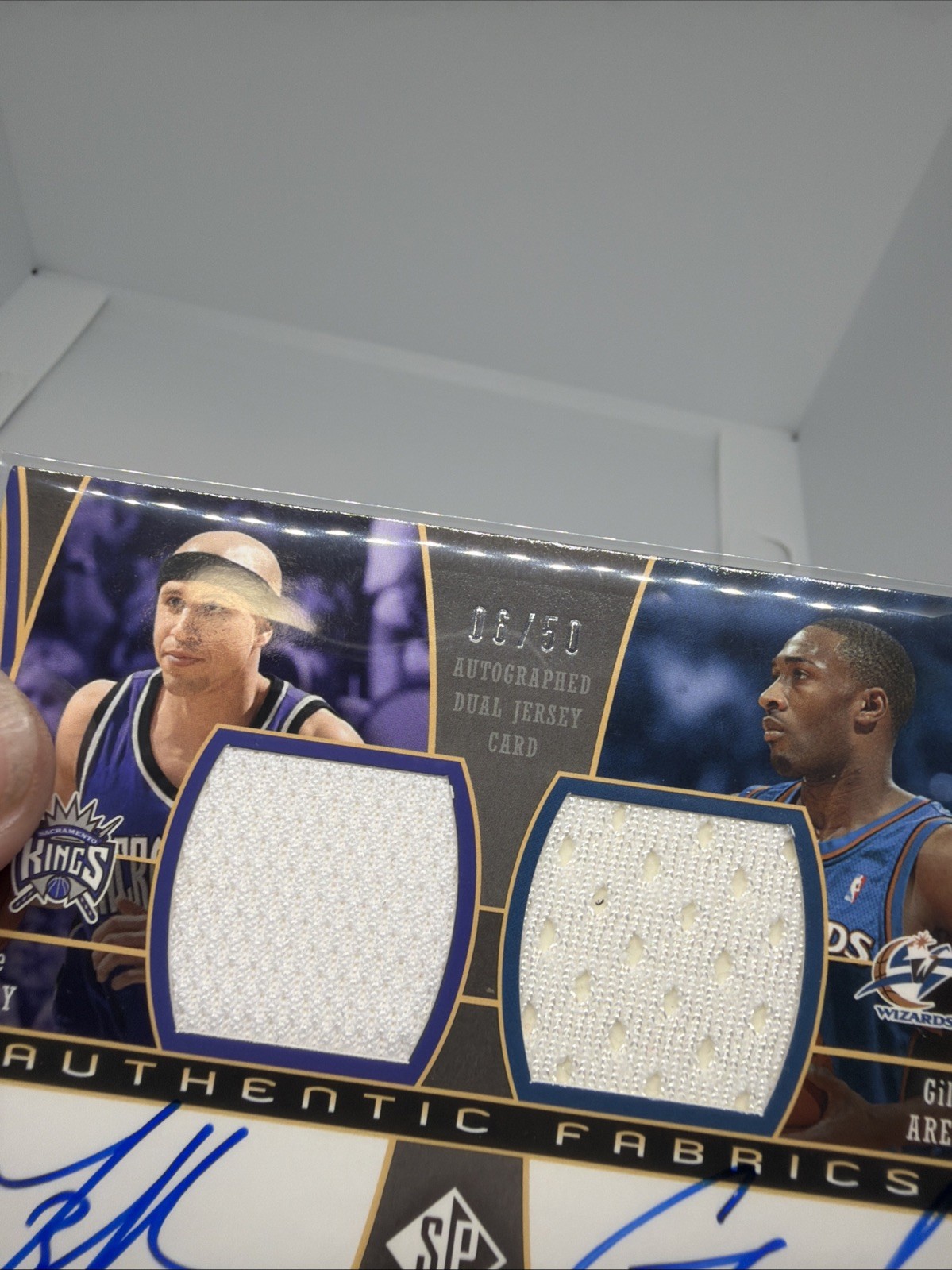 2004 sp game used Auto Dual Jersey Gilbert Arenas Mike Bibby /50 On Card Rare view 4