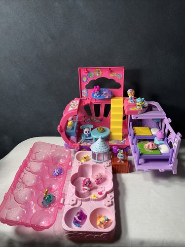 Posten 17 Hatchimals., plus Spielsets, Teile & Stücke, Camper, Möbel. Hatchimals