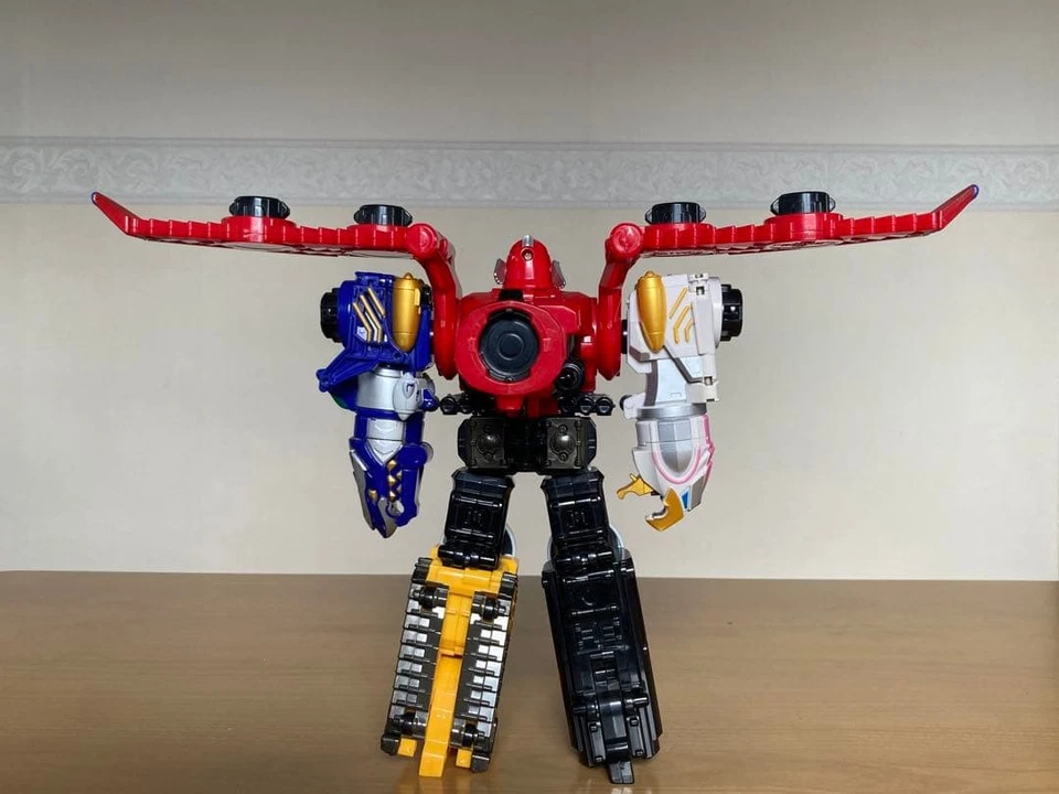 Bandai DX Gosei Great Gosei Sentai Tensou Great Includes Manual - Image 4 of 4