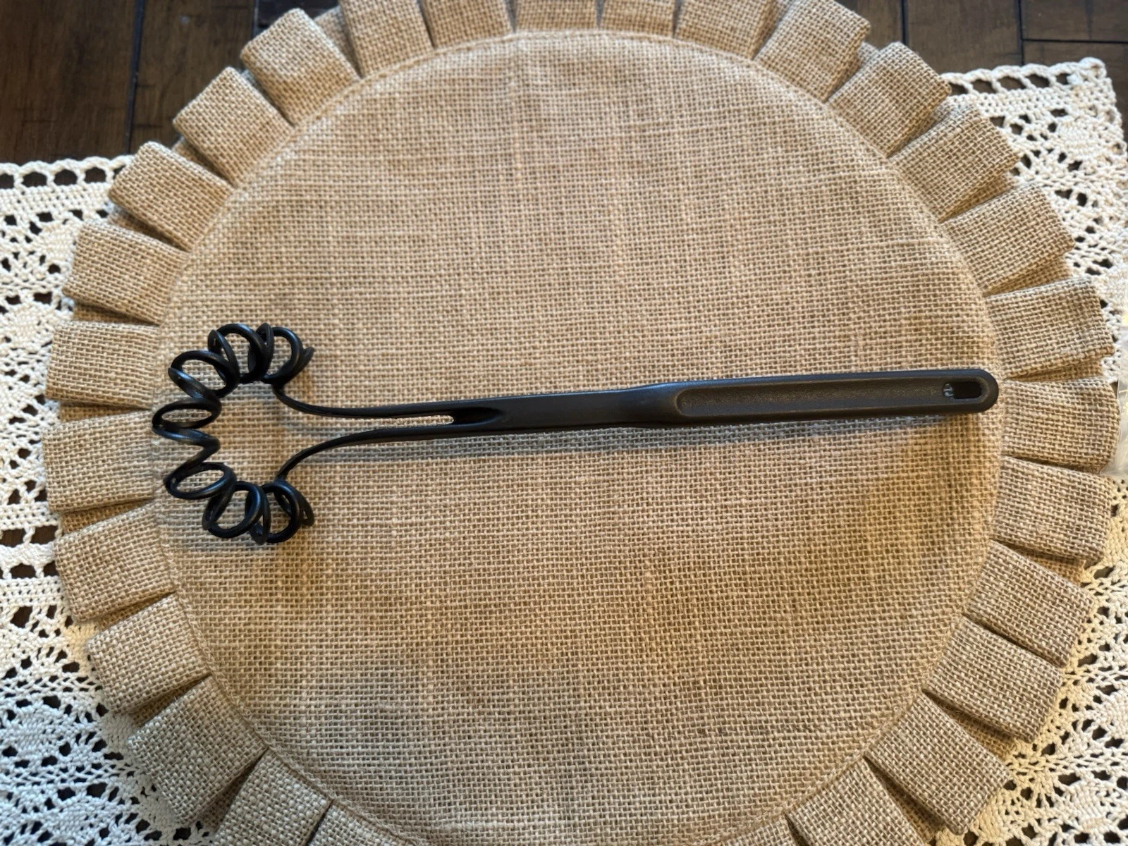Pampered Chef Black Nylon Spiral Whisk Plastic Retired # 2330 Made USA