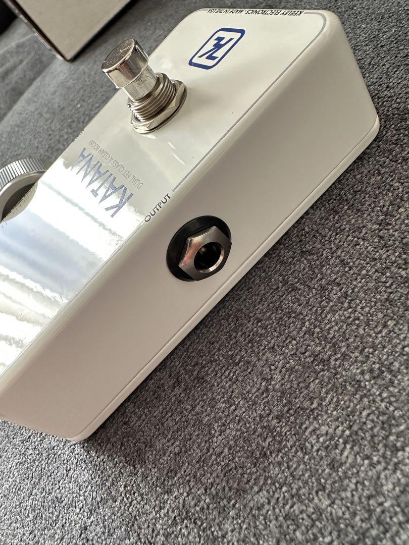 Keeley Katana Boost Pedal Throwback White - Used, Great Keeley Katana Boost Pedal Throwback White - Used, Great
