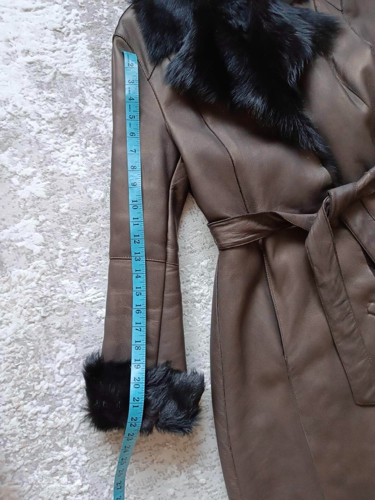 Brown leather Toscana sheepskin shearling coat belted  IT42