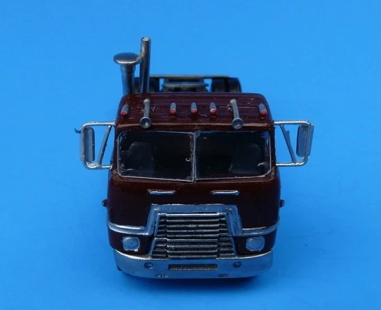 HO 1/87 INTERNATIONAL TRANSTAR II COE DAY CAB SEMI TRUCK KIT WISEMAN KIT OT5021  - Image 3 of 4