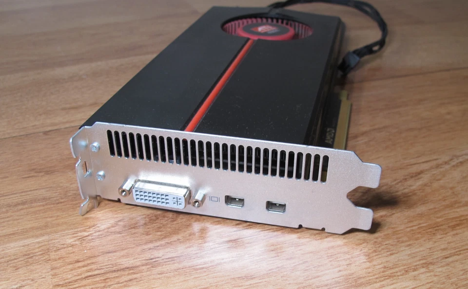 Apple ATI Radeon HD 5770 1GB PCI Card for Mac Pro with cable - Tested! - Image 3 of 4