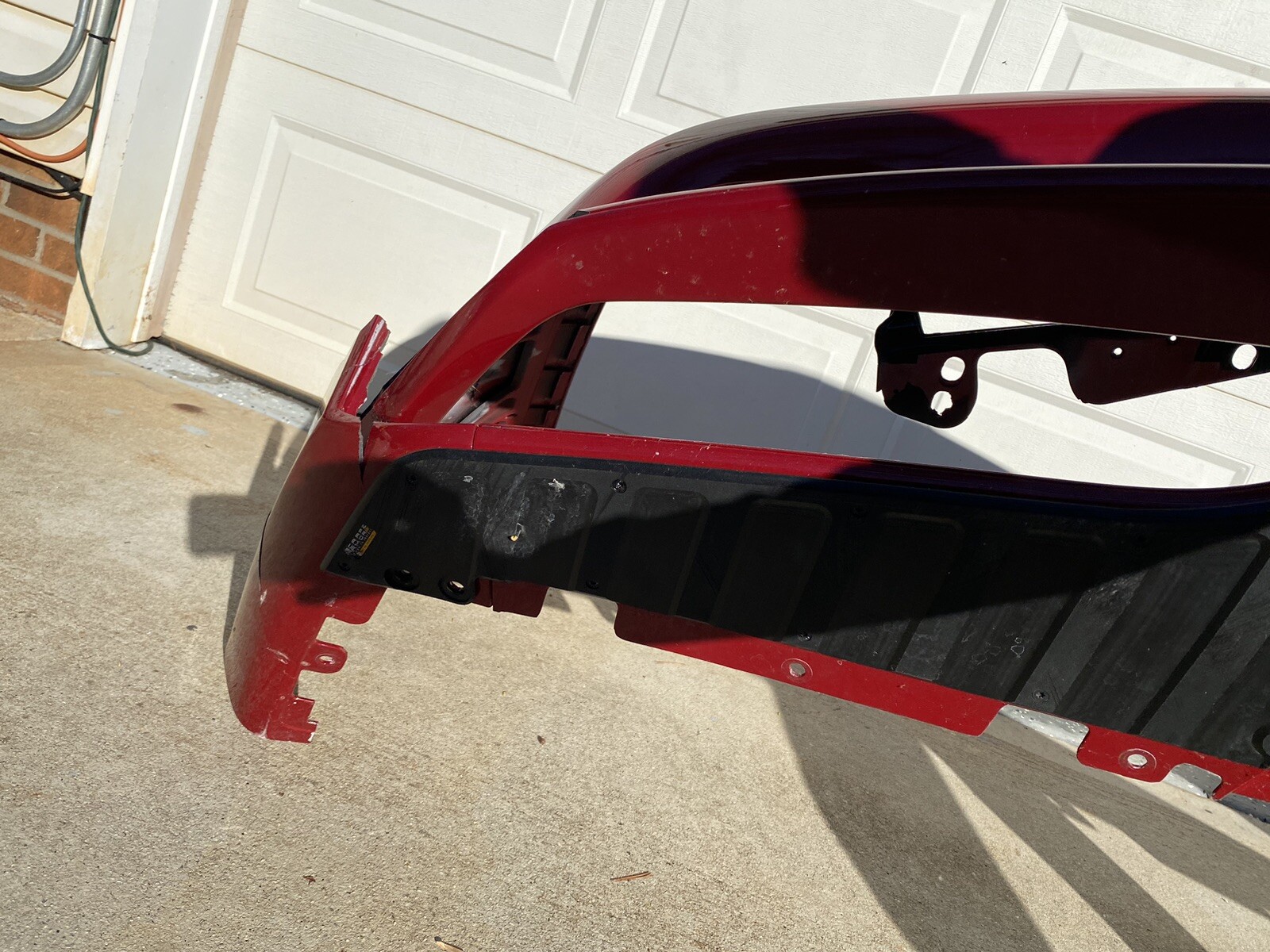 2018 2019 Ferrari 488 GTB front Bumper *DAMAGED