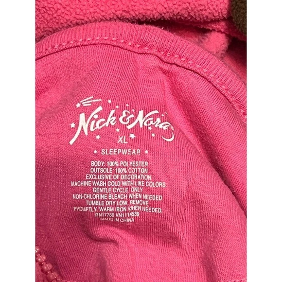 Nick & Nora XL Pink Fleece Footed Union Pajamas Dog Graphic One Front 62" Len - Image 4 of 4