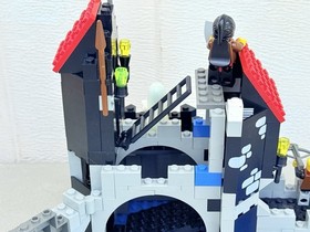 Lego Castle 6075 Wolfpack Tower - with Instructions and Box