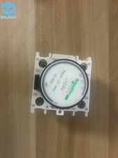 New Schneider LADR4 Time Delay Block 10-180s free shipping /