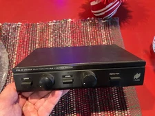 NILES SVL-2 SPEAKER SELECTOR /VOLUME CONTROL BOX - Excellent