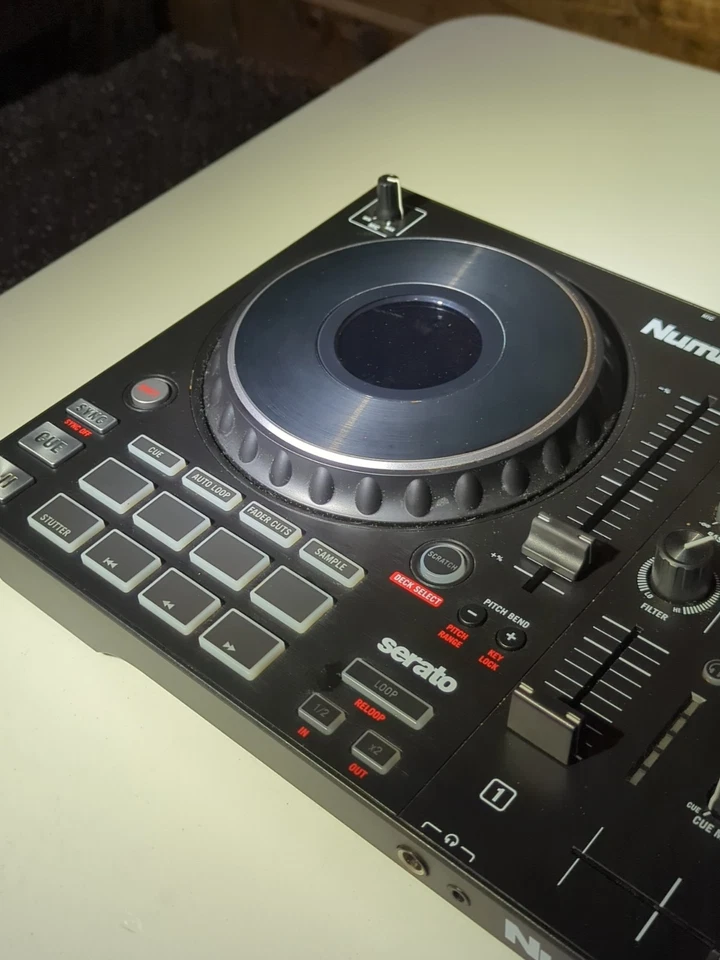 Numark Mixtrack Platinum FX - DJ Controller For Serato DJ FOR PARTS READ - Image 4 of 4