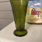 Vintage Indiana Glass Green Harvest Grapes Footed Vase 7.5” Tall Pressed Glass — photo 4