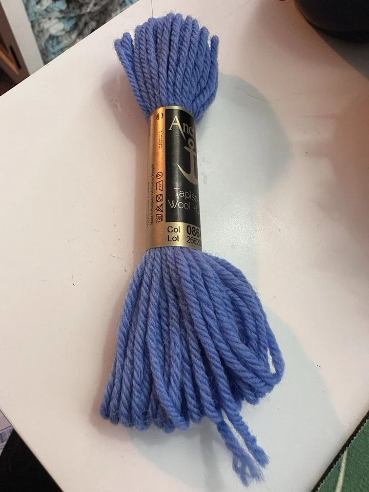 Anchor Tapestry Wool (Tapisserie) - 10m Skein - Shade No. 08644 Medium Blue - Image 3 of 4