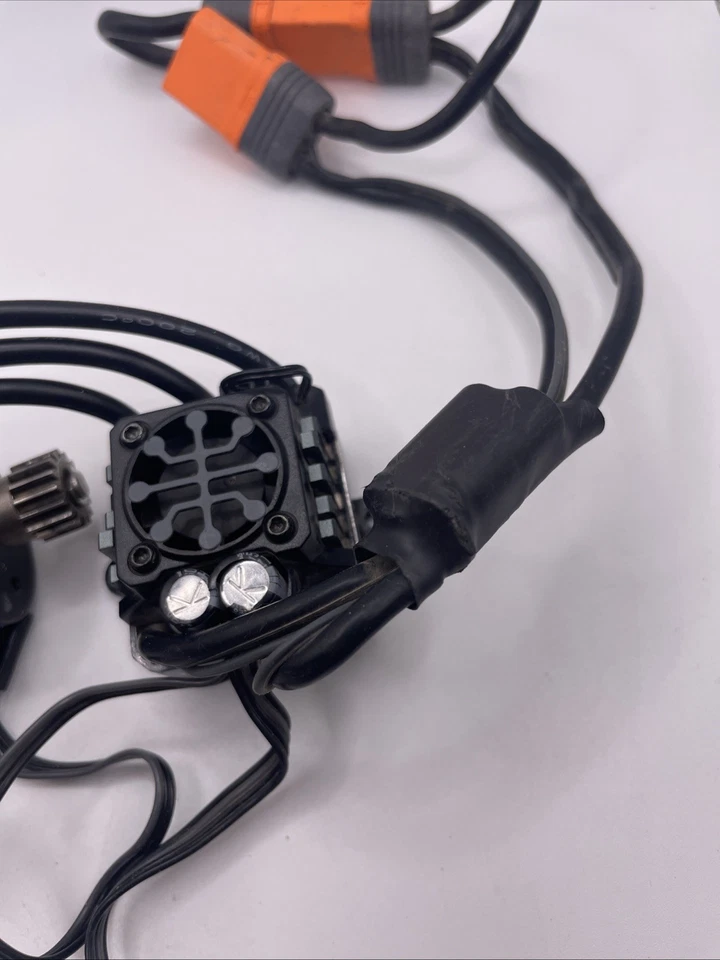 Spektrum Firma 120amp Smart Esc W/Spektrum Firma 2400kv Motor. Read Description. - Image 3 of 4