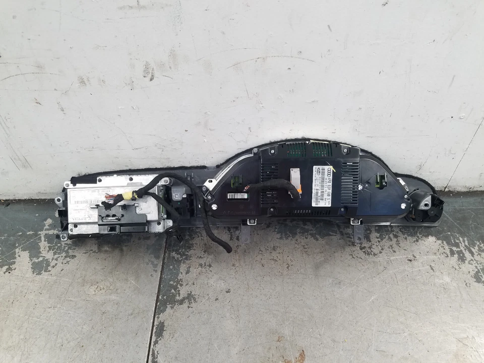 Audi S6 Quattro C6 2007 calibre cuadro/bisel #5876 Y5 Foto 4 de 4