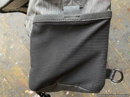Tenba DNA 11 Graphite Camera Messenger Shoulder Bag 11 Liter - Excellent - Picture 11 of 16