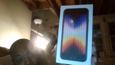 Apple iPhone SE 3rd Gen. - 64GB - Midnight (T-Mobile)