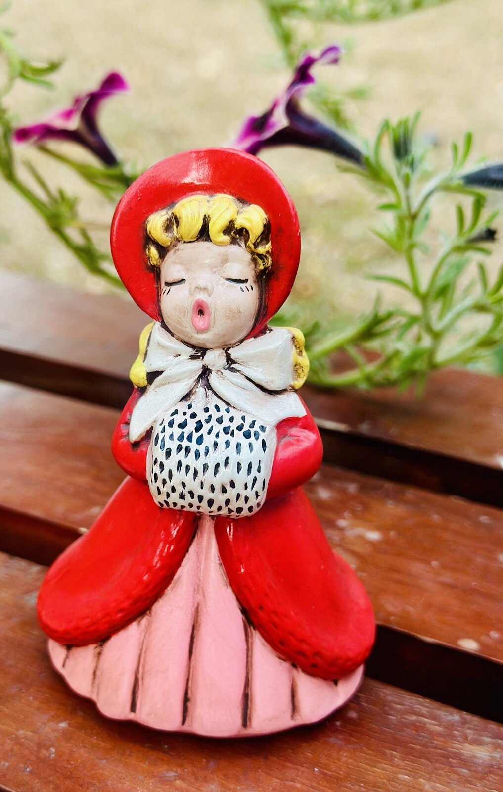 MCM VTG Lot Of 3 Holland & Bryon Caroler’s Village Hand Painted Christmas Scene