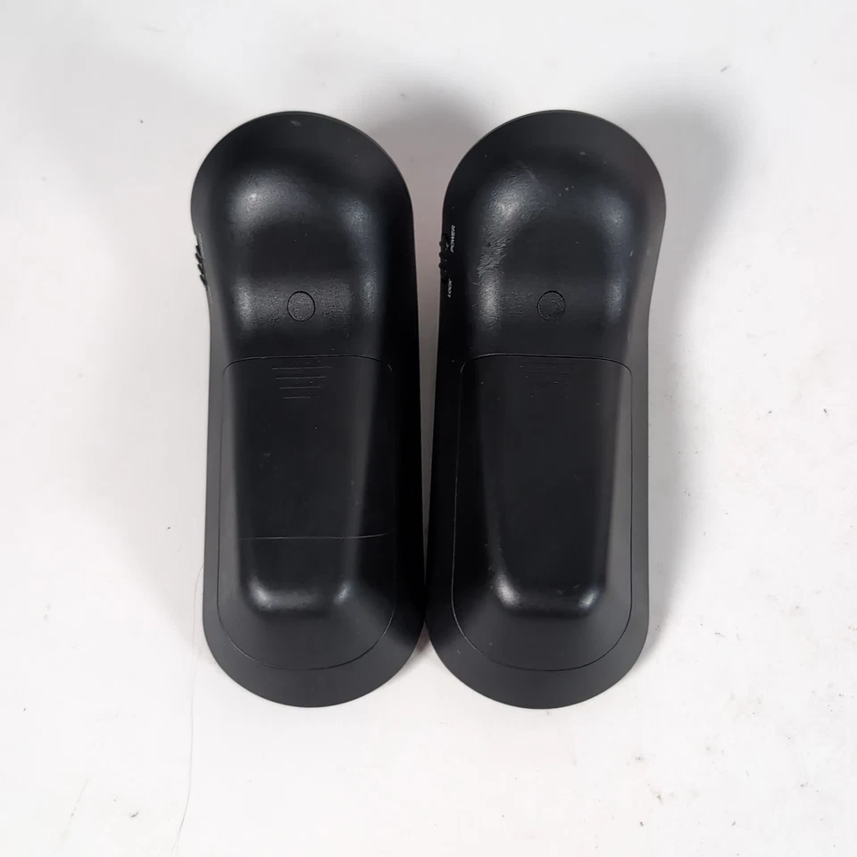 Buzz Wireless Buzzer Controllers x4 W Bag Only NO DONGLE PlayStation PS3 Bundle - Image 3 of 4