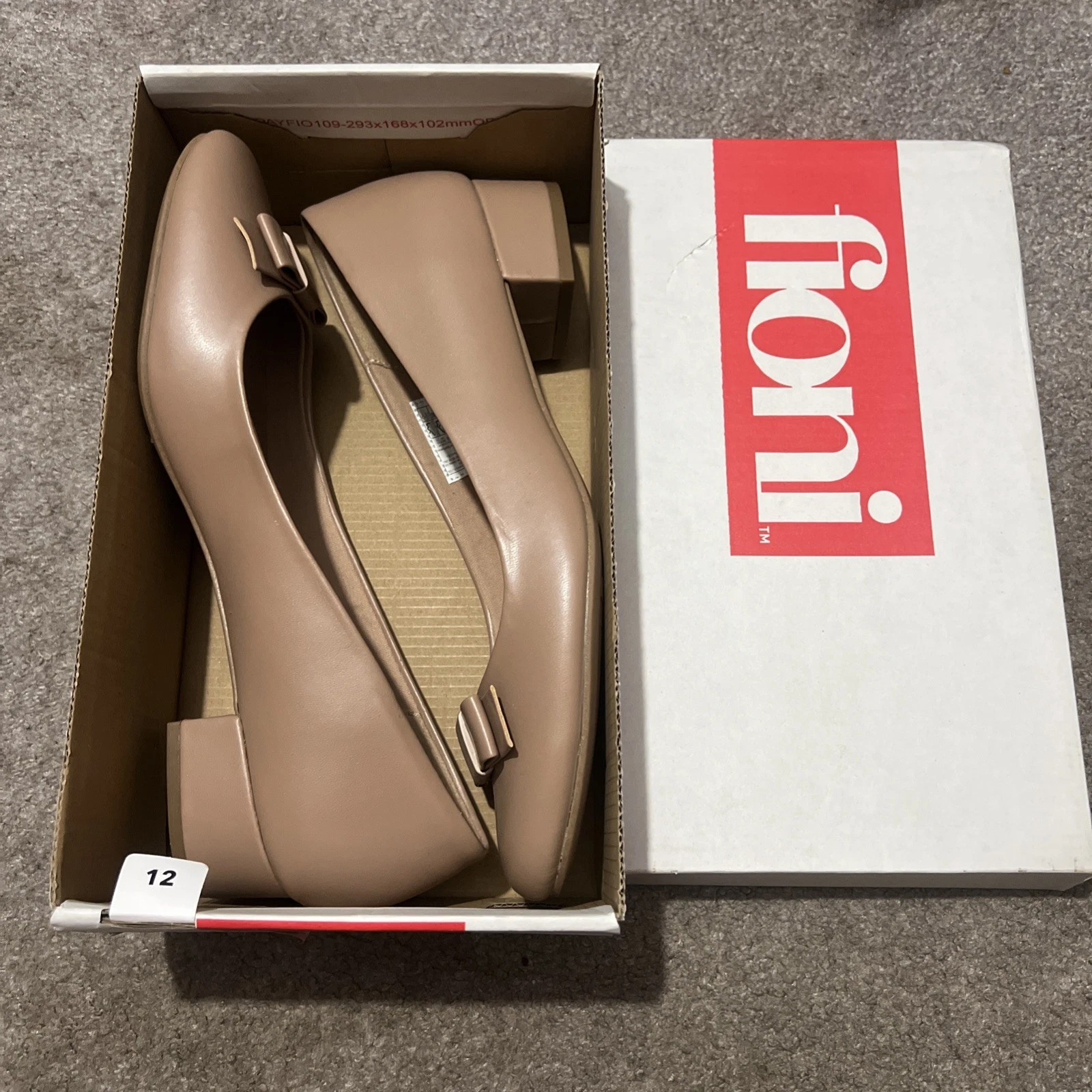 REEBOK FIONI scarpe donna nude tacco piccolo blocco pull on taglia 12