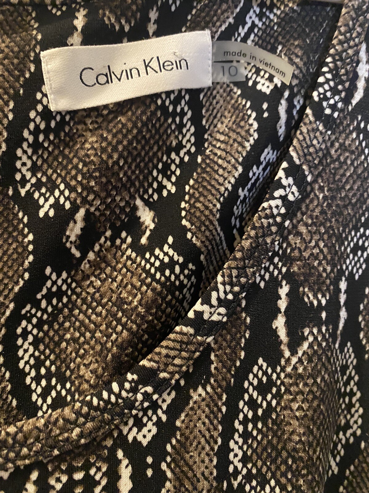 Calvin Klein women’s jumper python snake - image 5
