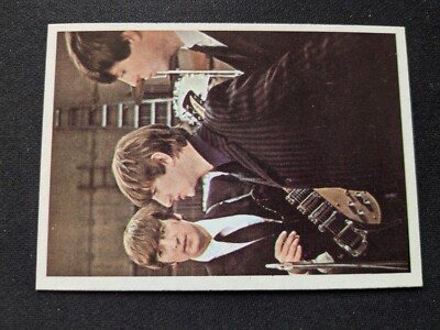 1964 Topps Beatles Color # 24 John, Ringo, Paul - John Speaking (EX/NM)