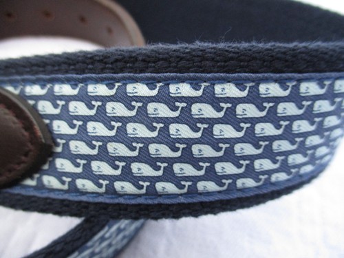 Vineyard Vines Blue Micro Whale Print Canvas Belt Youth 28 Leather Brass Buckle - Picture 2 of 11
