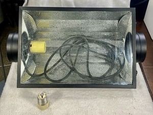 Giantex 6" Air Cooled Hydroponics Grow Hood Reflector w/Glass Cover Untested