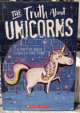 The Truth About Unicorns by Tracy Sue Walker (2019) PAPERBACK VERY GOOD
