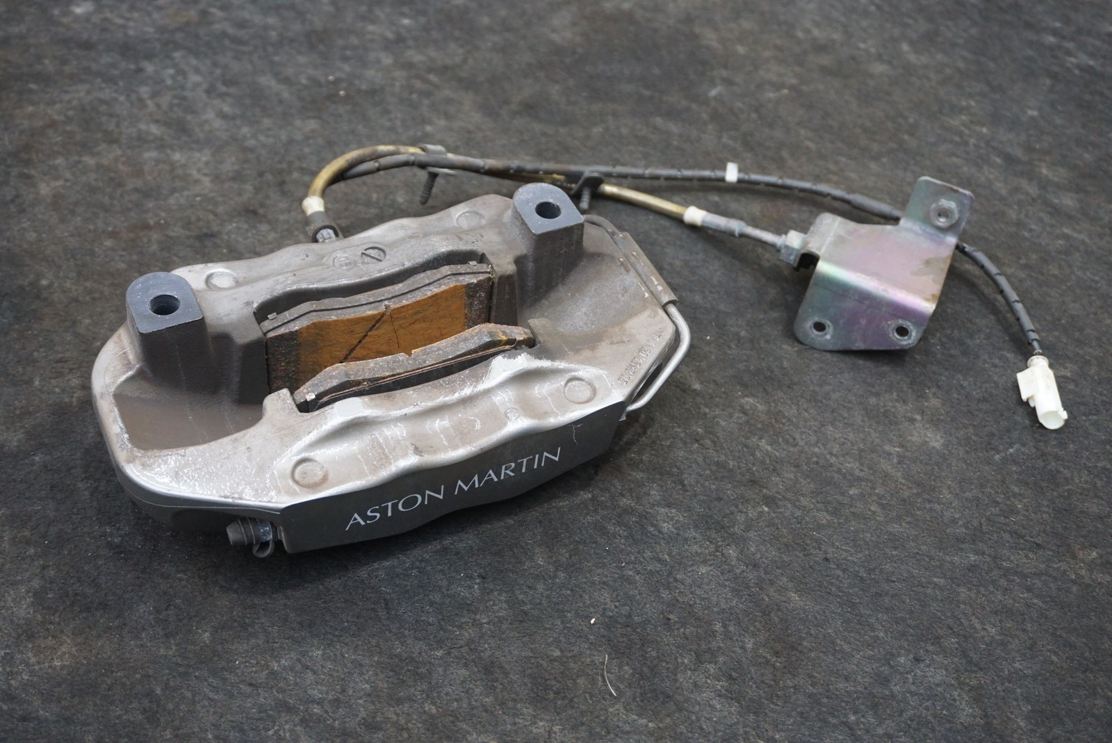 Rear Left Brake Caliper Assembly Silver OEM 7G43-2C465-EA Aston Martin Db9 04-12